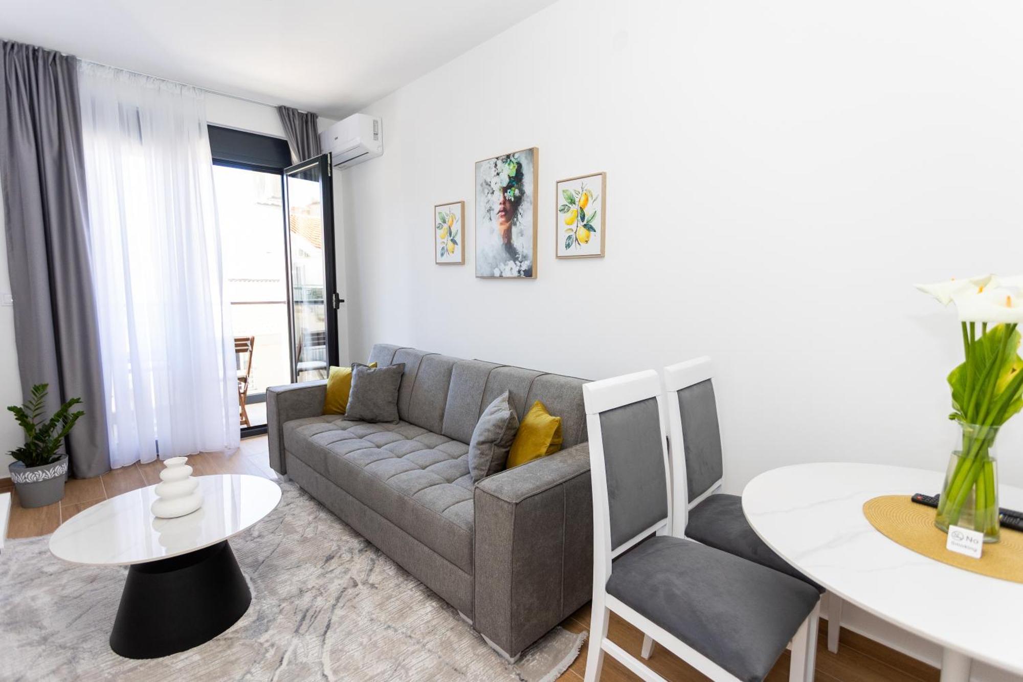 Ivo Apartment